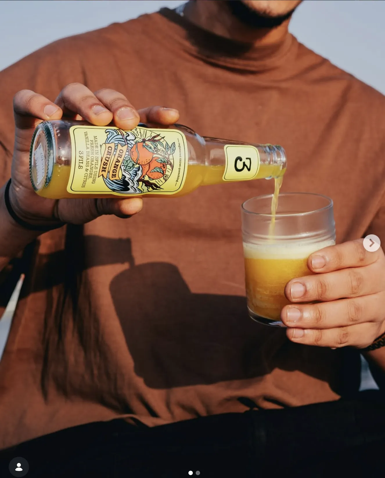 Craft beverage being poured at 3fils